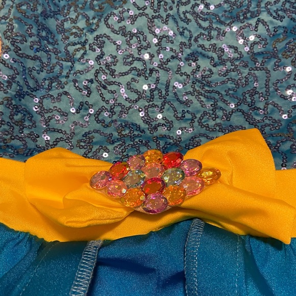 Weismann Girls Dance Costume with separate TuTu - Picture 2 of 7